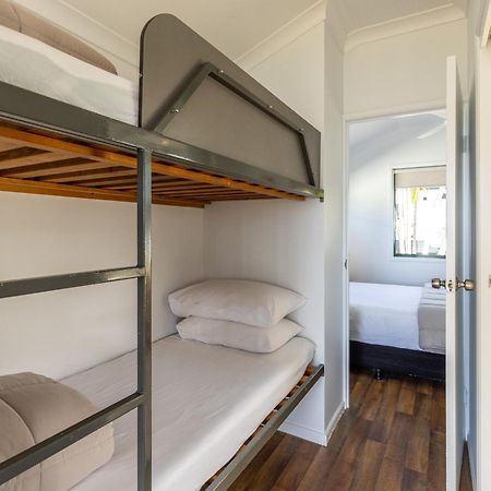 Nrma Bowen Beachfront Holiday Park Ruang foto