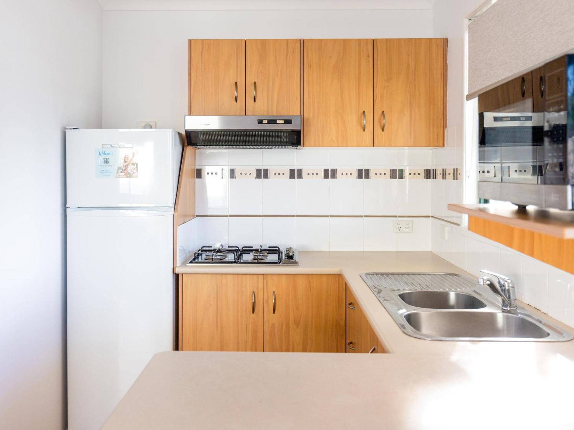 Nrma Bowen Beachfront Holiday Park Ruang foto