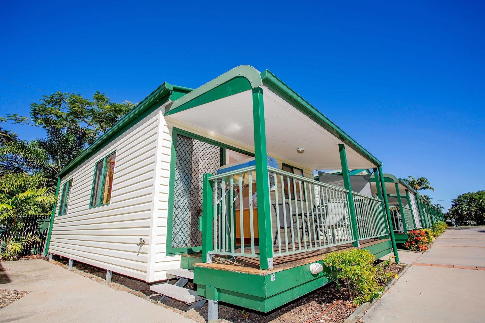 Nrma Bowen Beachfront Holiday Park Bagian luar foto