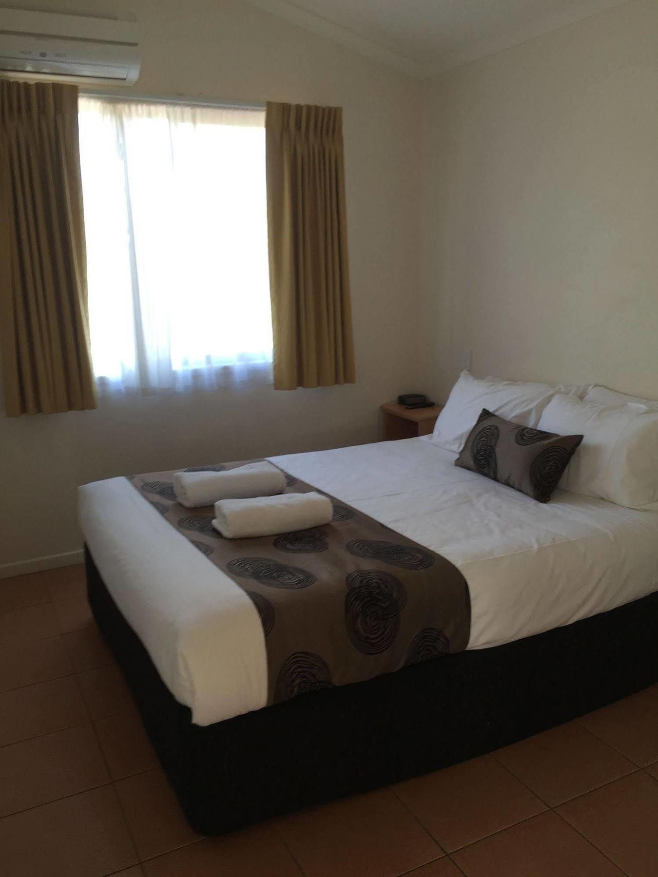 Nrma Bowen Beachfront Holiday Park Bagian luar foto