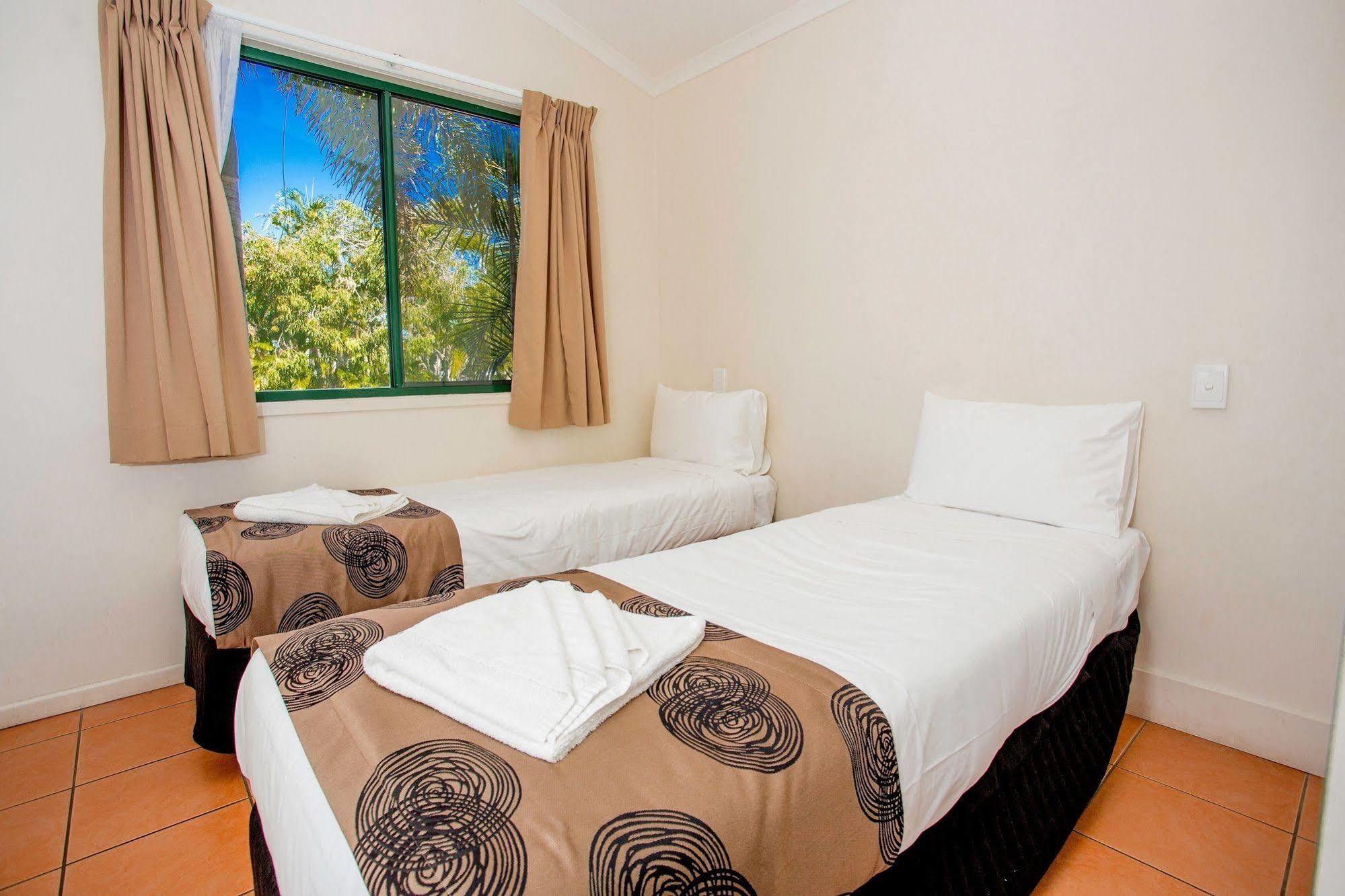 Nrma Bowen Beachfront Holiday Park Bagian luar foto