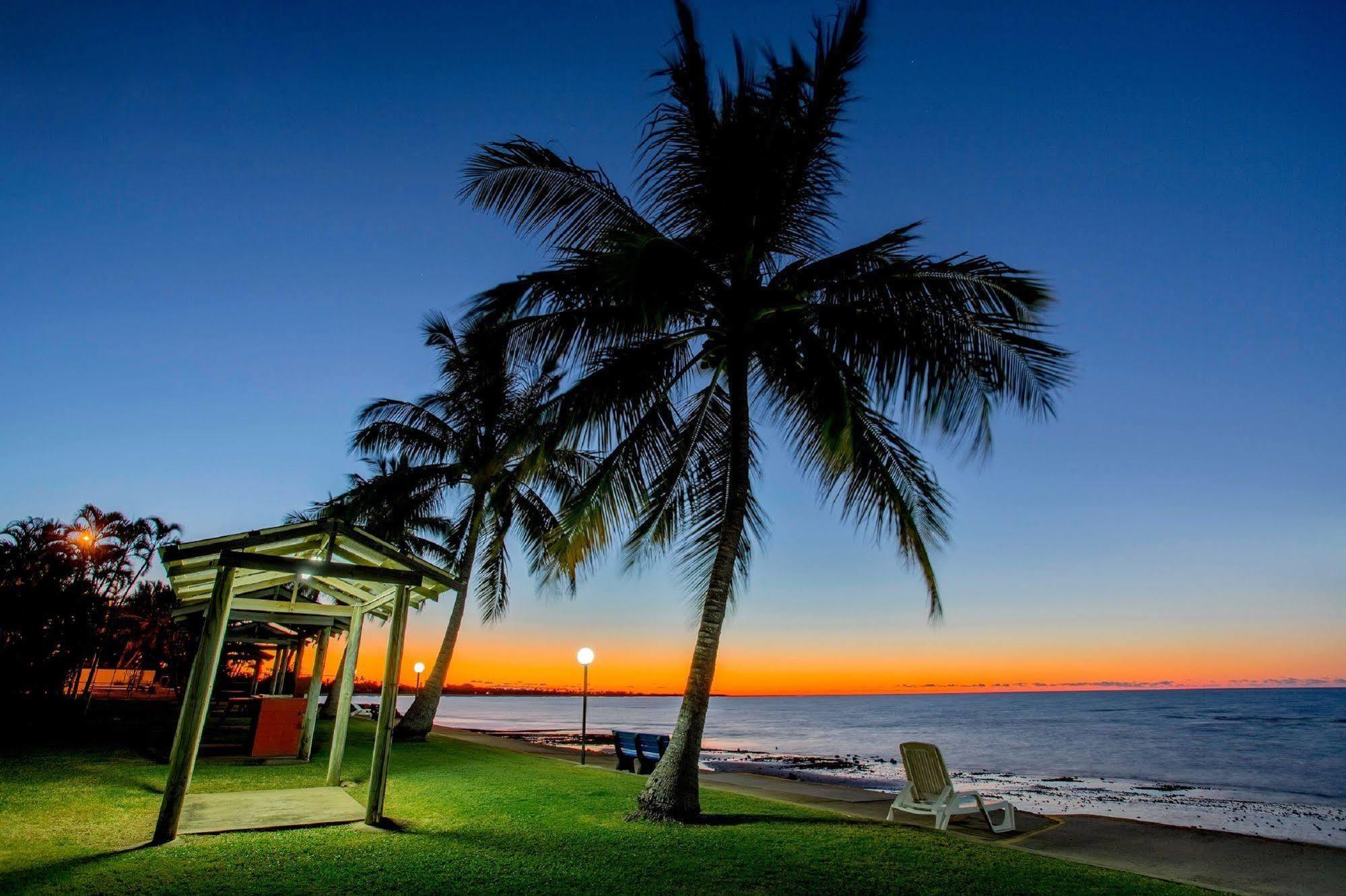 Nrma Bowen Beachfront Holiday Park Bagian luar foto